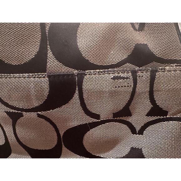 Coach Signature Stripe File Crossbody Zip Shoulder Bag F19220 Black Vintage Y2K - Picture 8 of 11